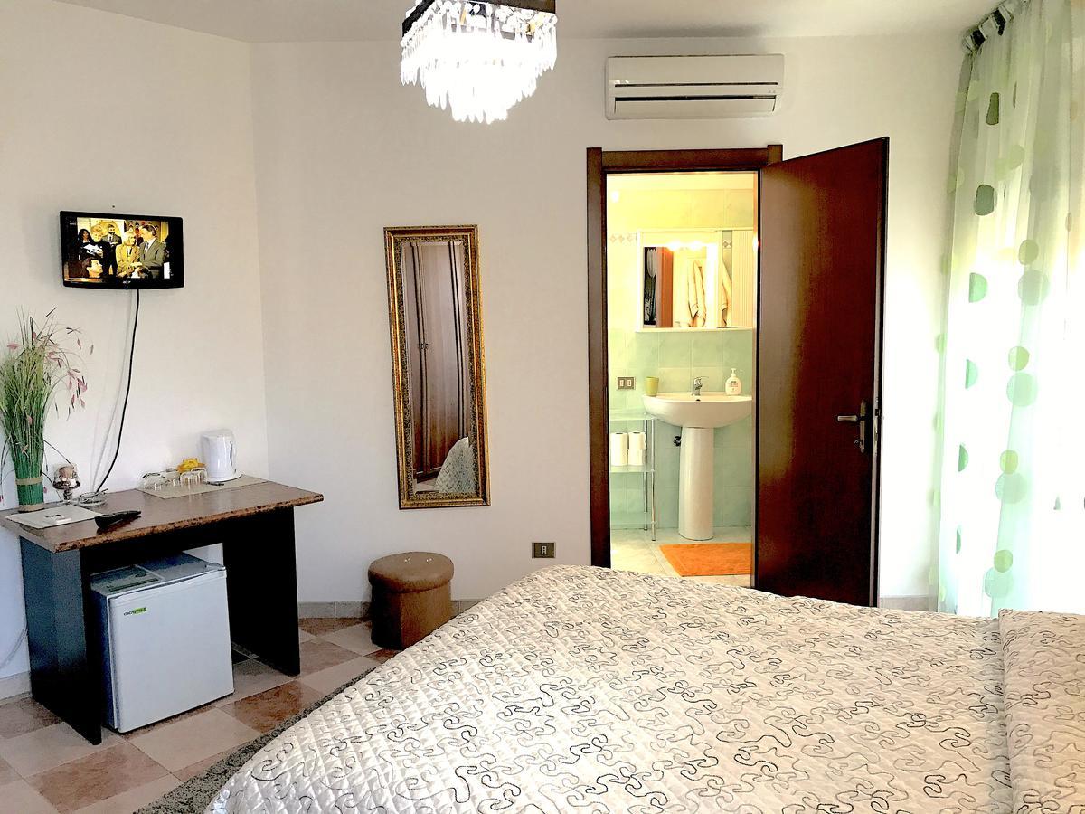 Magralu 2 B&B Alghero Luaran gambar